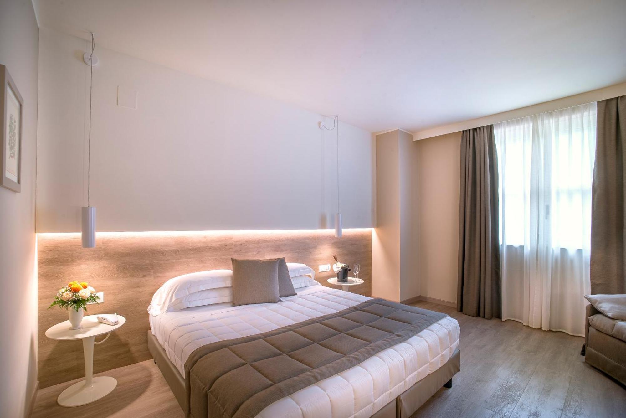 Guesia Village Hotel e Spa Foligno Esterno foto