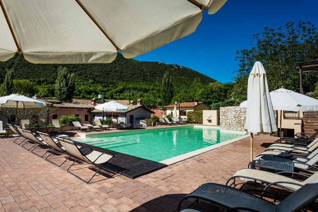 Guesia Village Hotel e Spa Foligno Esterno foto